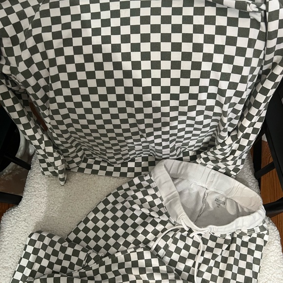 Checkered Co-ord Matching Sweatshirt and Jogger Set - Picture 3 of 6